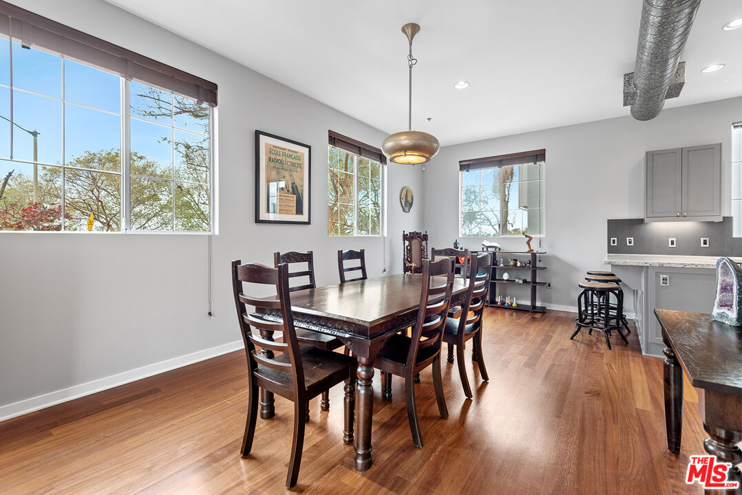 5300 Playa Vista Dr Unit: 12