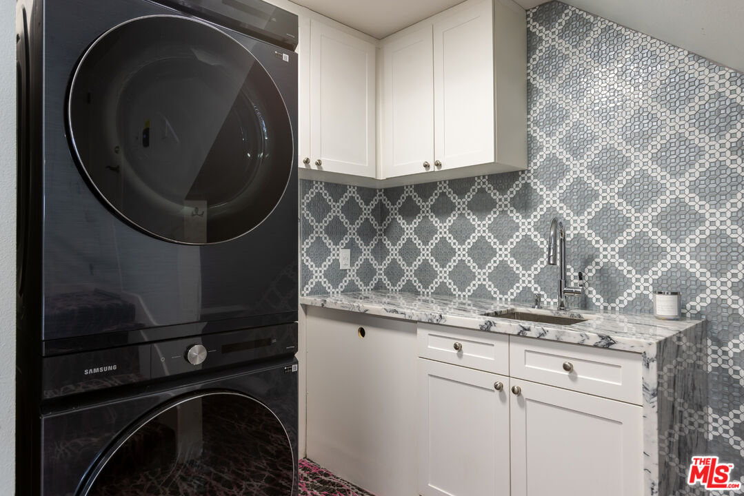 5400 Playa Vista Dr Unit: 23