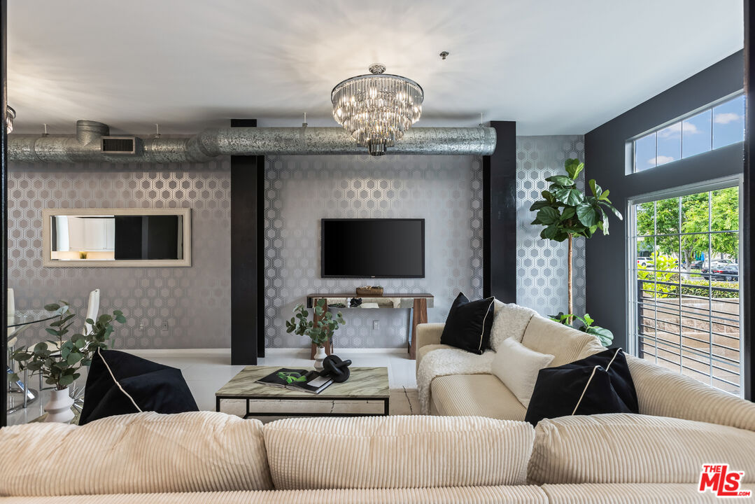 5400 Playa Vista Dr Unit: 23