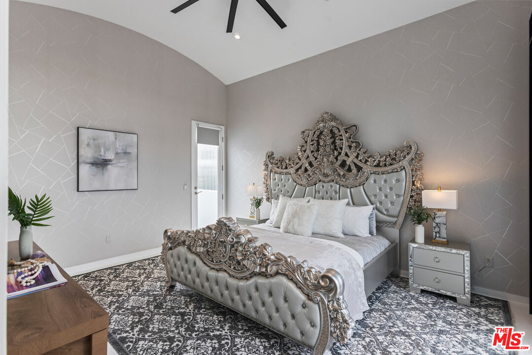 5400 Playa Vista Dr Unit: 23