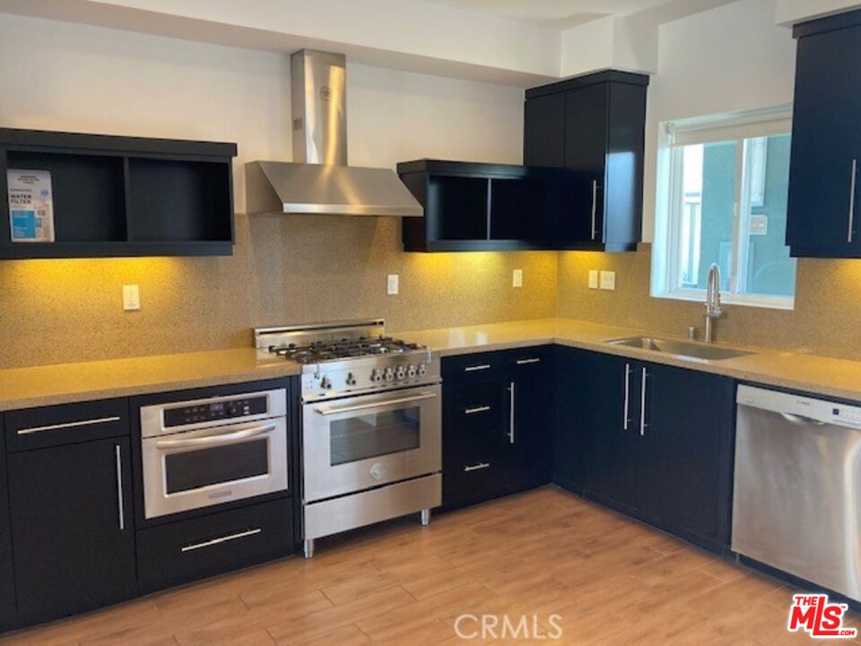 13045 Pacific Prome Unit: 330