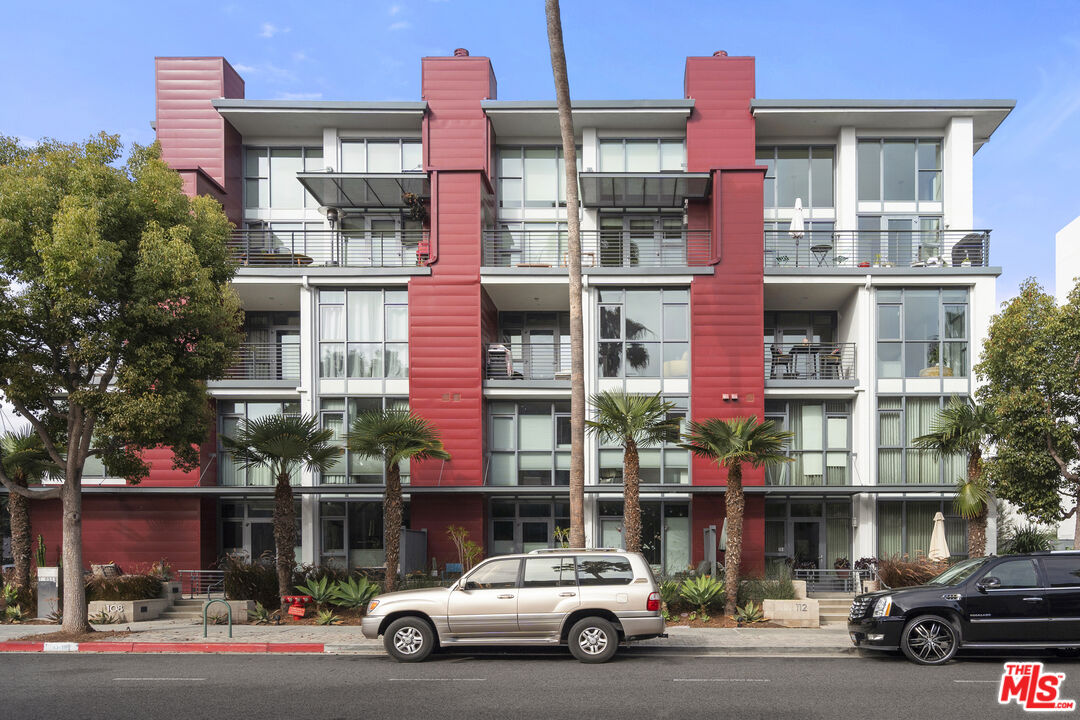 13045 Pacific Prome Unit: 330