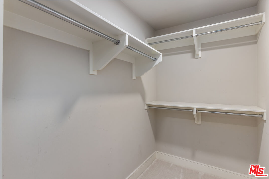 6030 Seabluff Dr Unit: 315