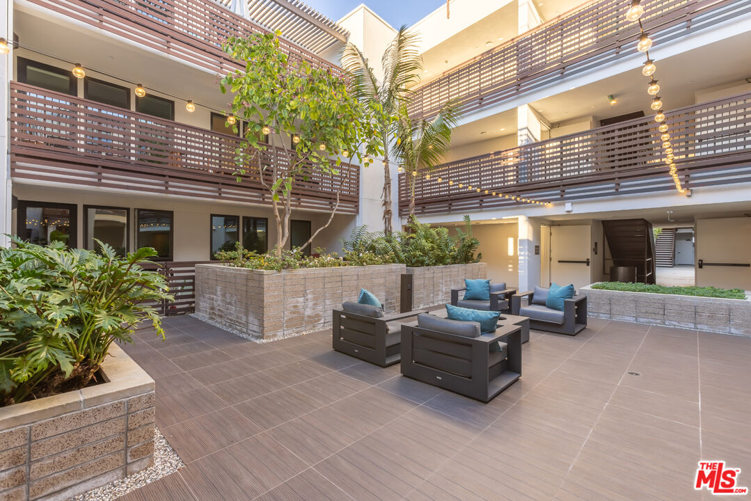 6030 Seabluff Dr Unit: 315