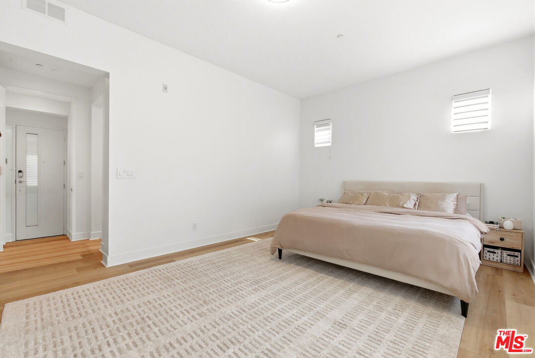 12642 Sandhill Ln Unit: 1