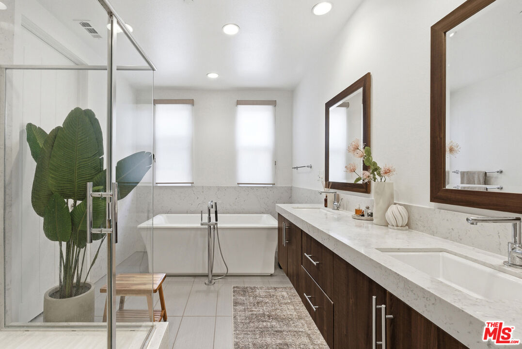 12642 Sandhill Ln Unit: 1