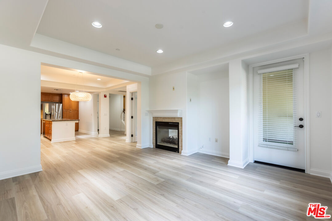 12975 Agustin Pl Unit: 113