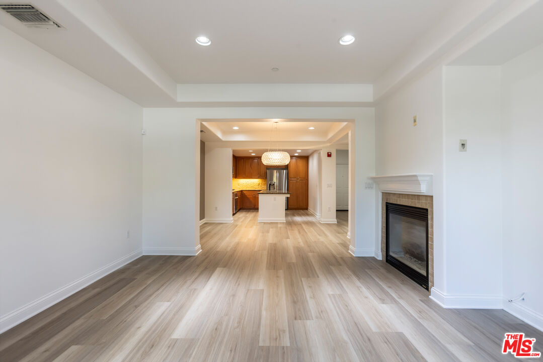 12975 Agustin Pl Unit: 113