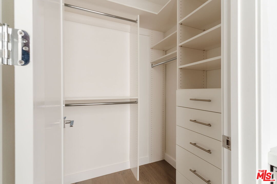 12765 Bluff Creek Dr Unit: 1