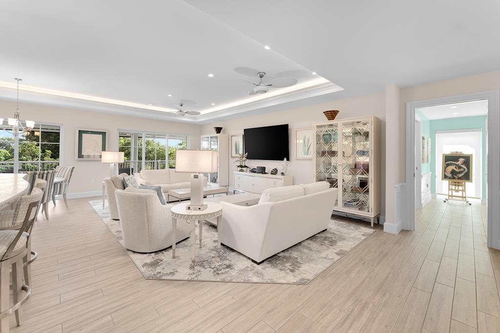 1 Residence Lane PH8