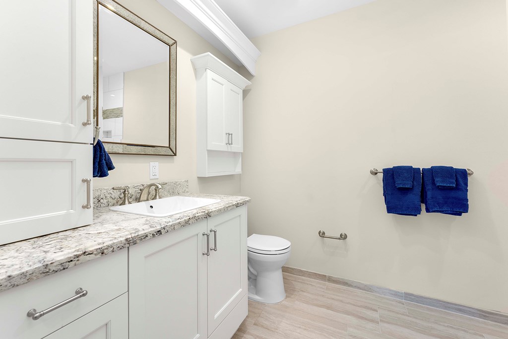 1 Residence Lane PH8