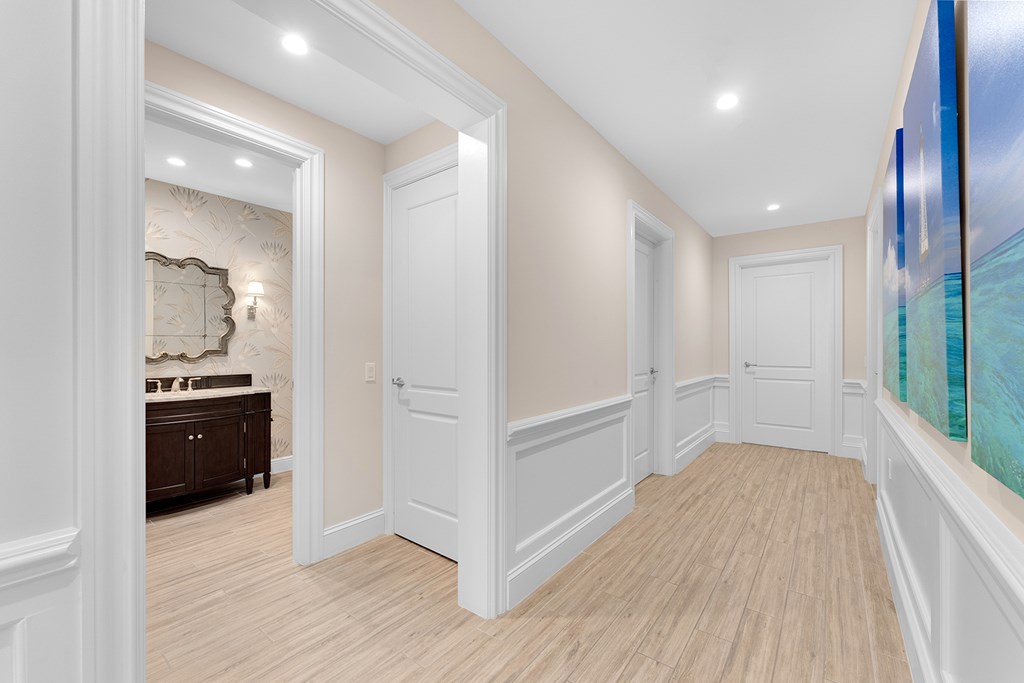 1 Residence Lane PH8