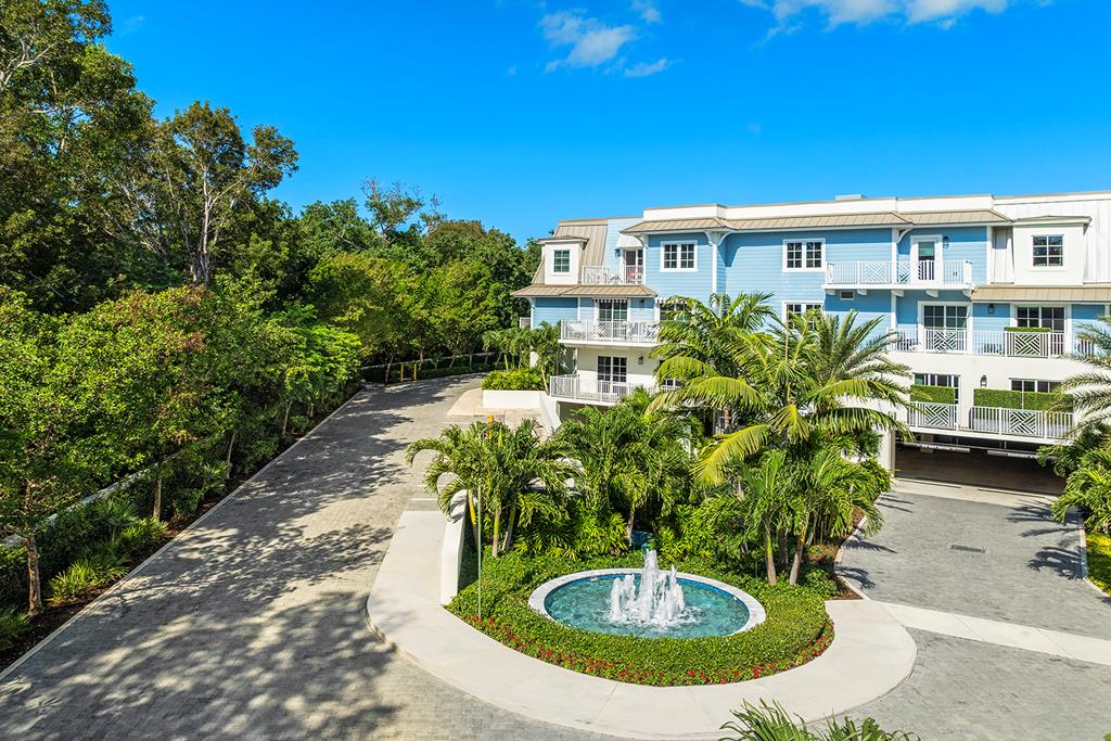 1 Residence Lane PH8
