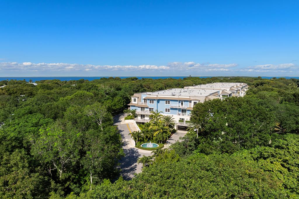 1 Residence Lane PH8