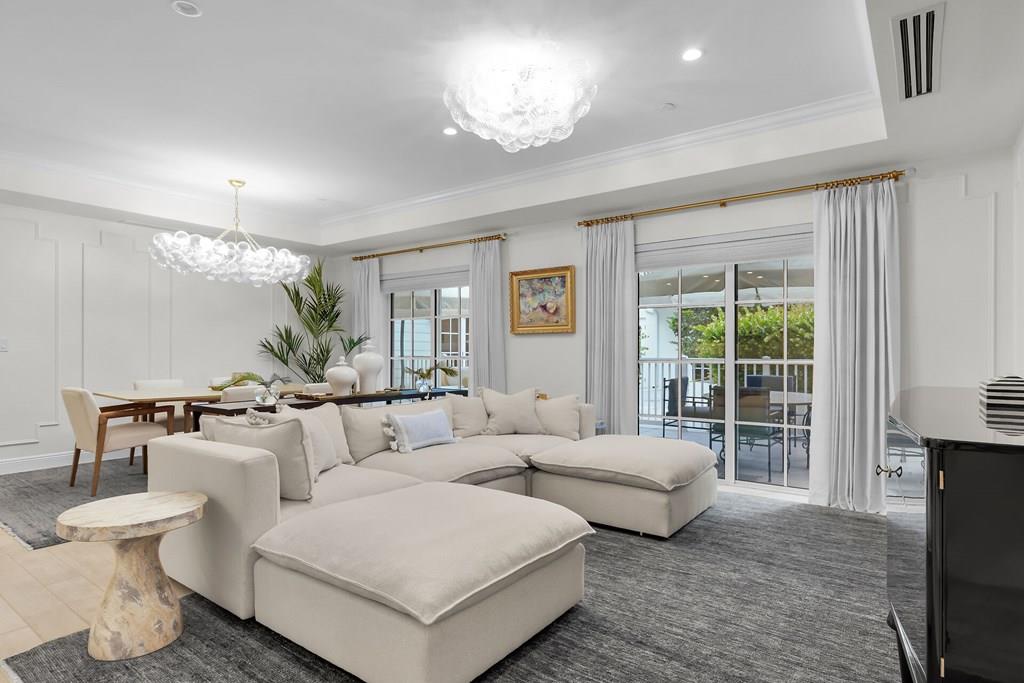 1 Residence Lane C-117