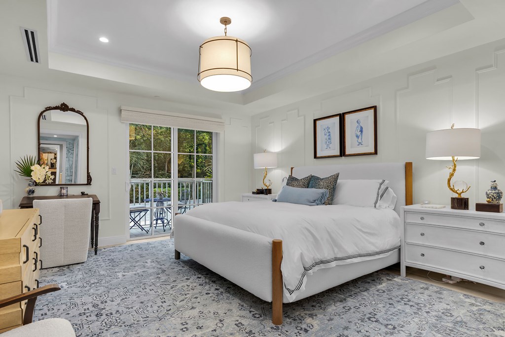1 Residence Lane C-117
