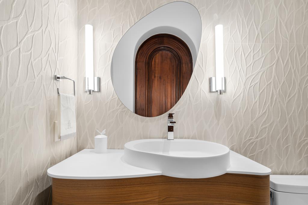 21 South Bridge Lane