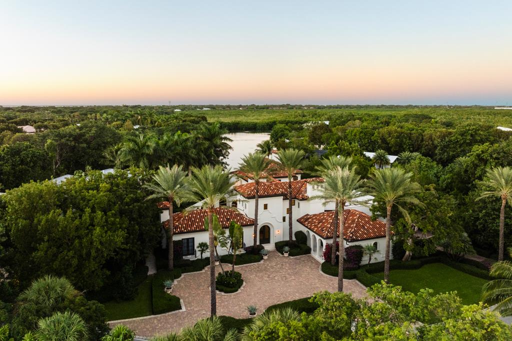 21 South Bridge Lane