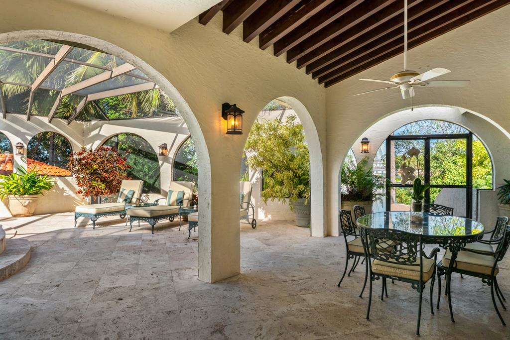 5 South Pelican Drive