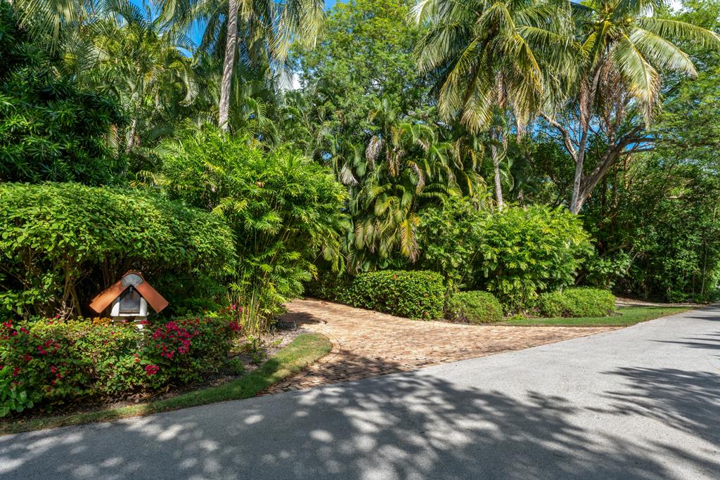 5 South Pelican Drive