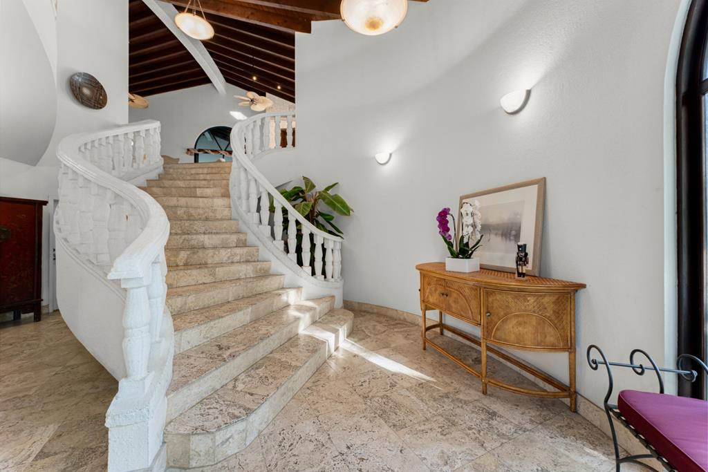 5 South Pelican Drive