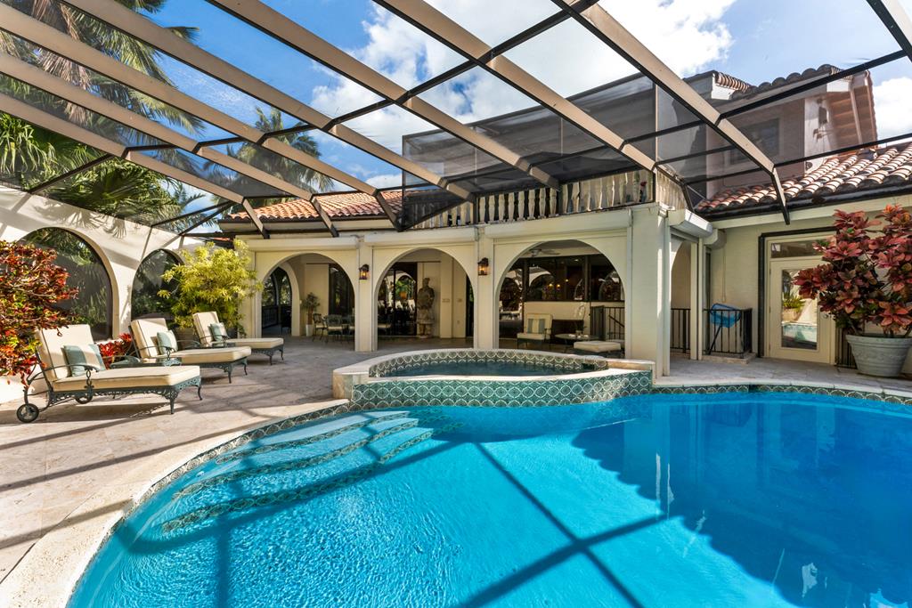 5 South Pelican Drive