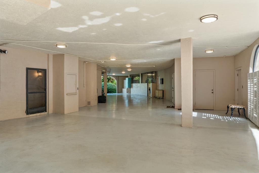 5 South Pelican Drive