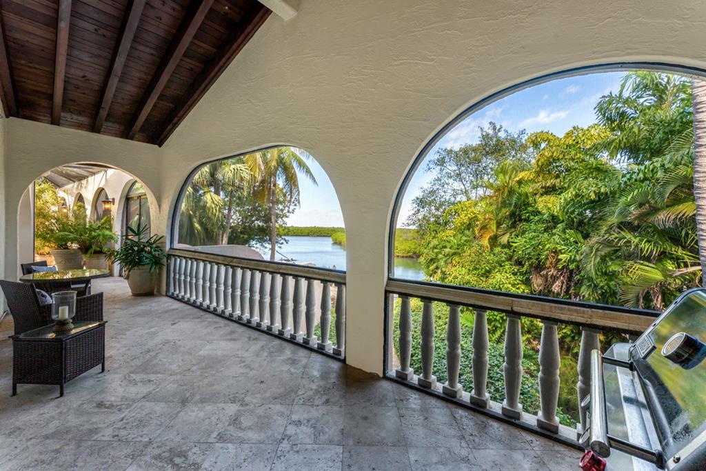 5 South Pelican Drive