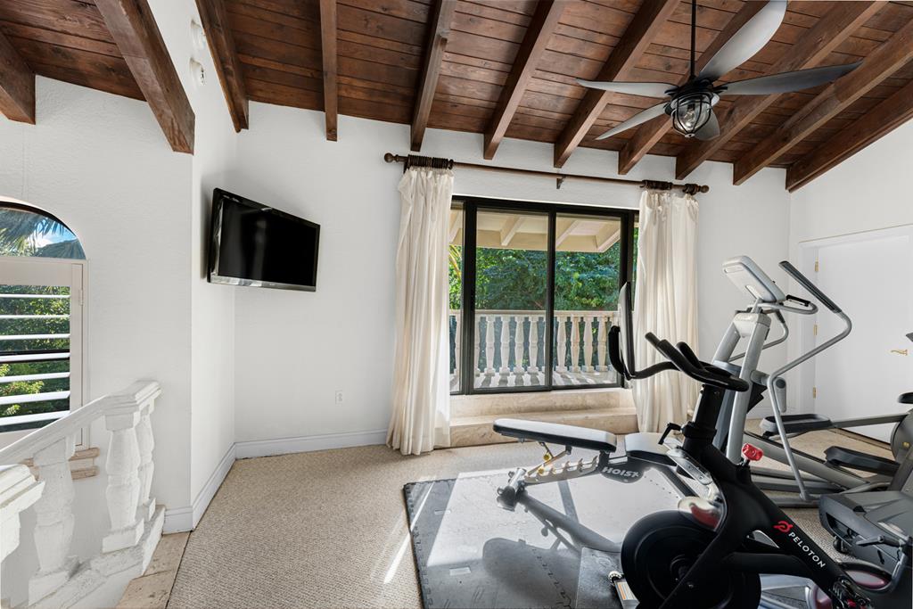 5 South Pelican Drive