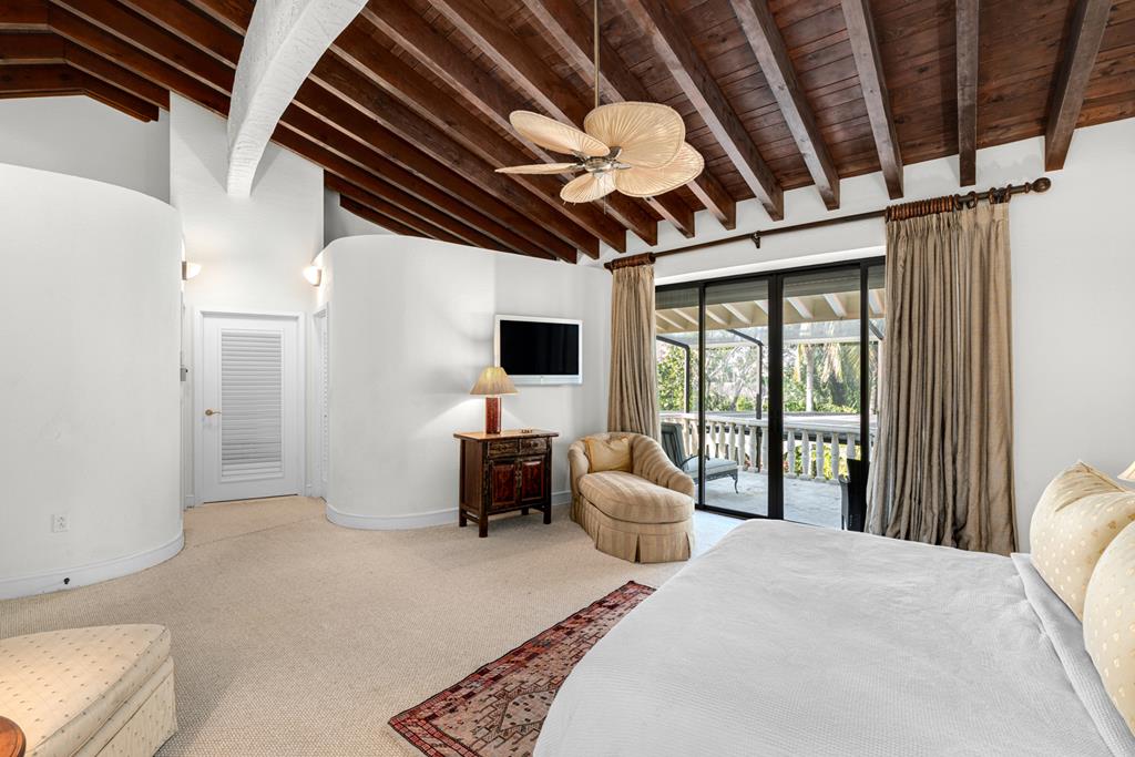 5 South Pelican Drive