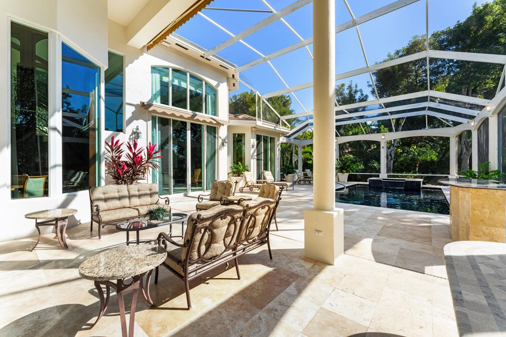 15 Harbor Island Drive