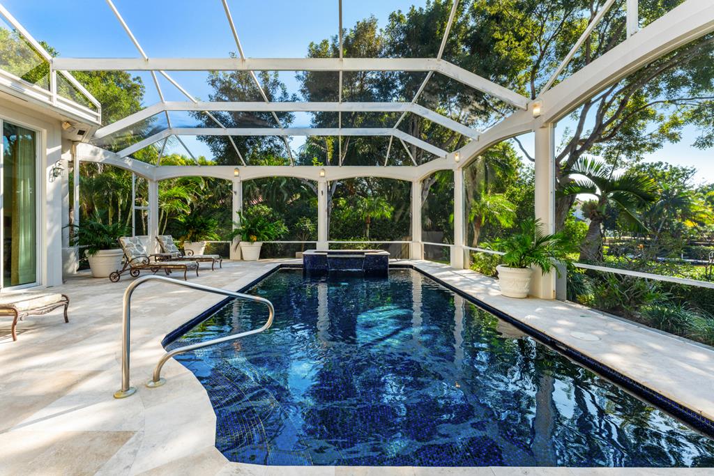 15 Harbor Island Drive