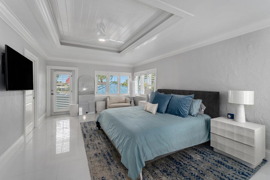 35 Angelfish Cay Drive