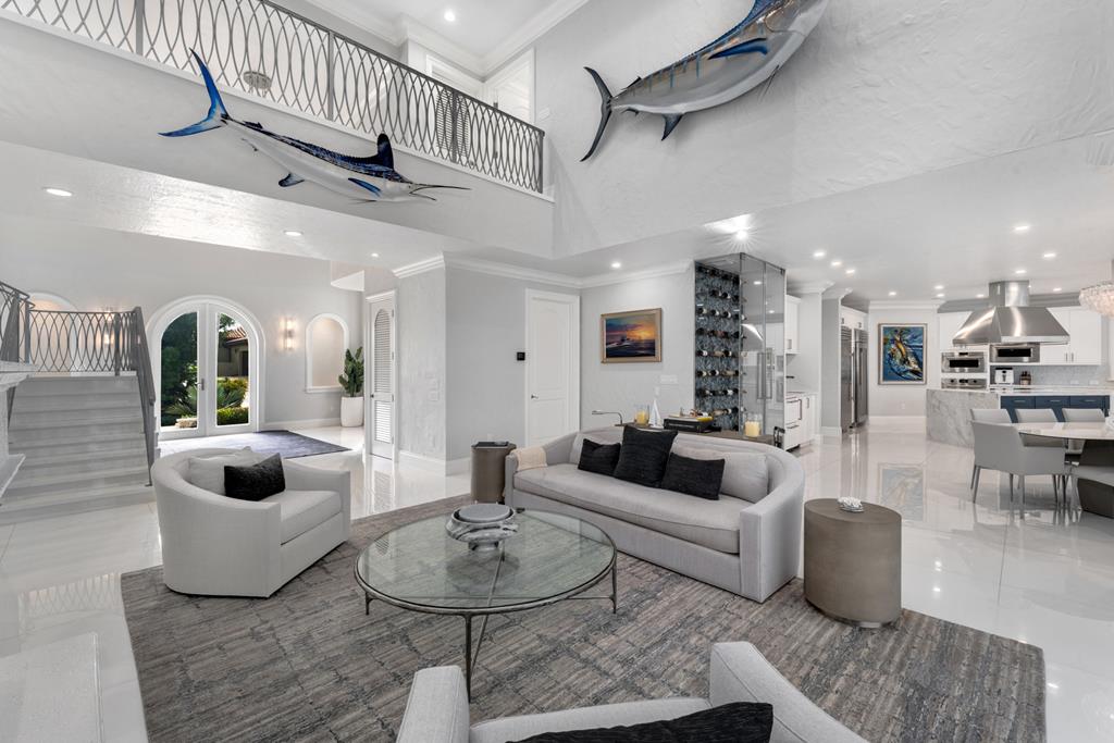 35 Angelfish Cay Drive