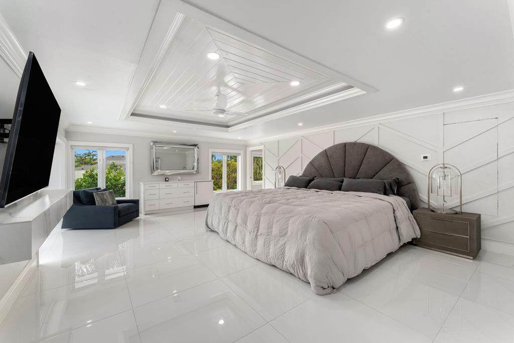 35 Angelfish Cay Drive