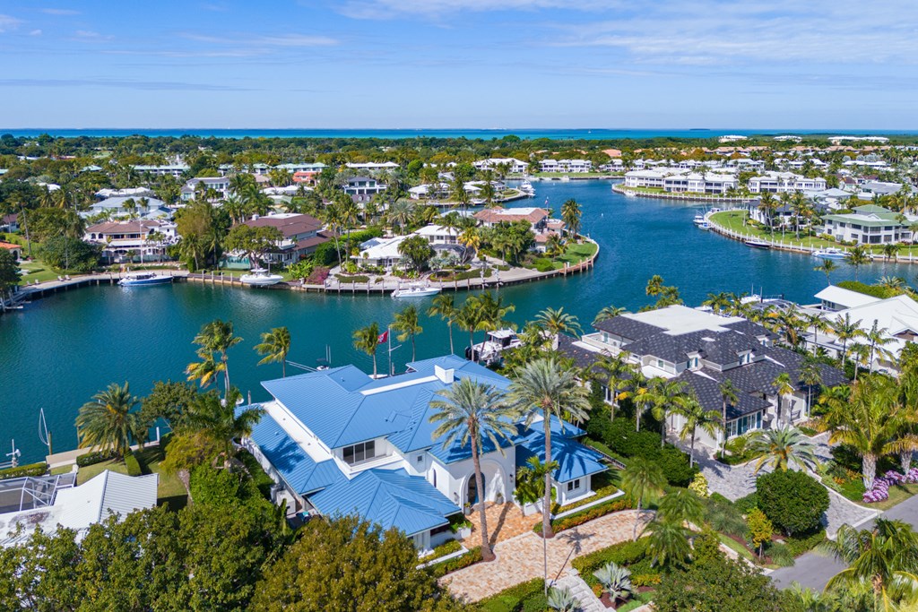 35 Angelfish Cay Drive