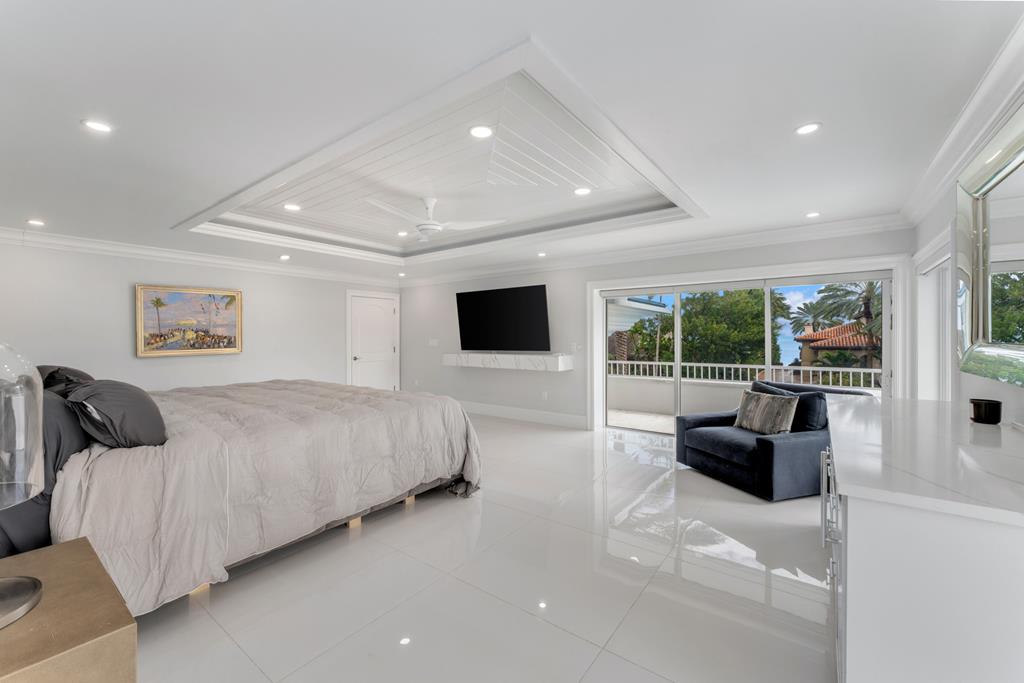 35 Angelfish Cay Drive