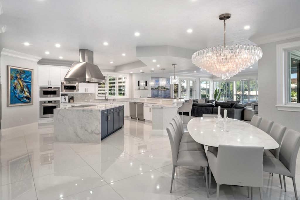 35 Angelfish Cay Drive