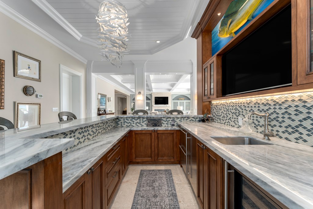 13 Angelfish Cay Drive