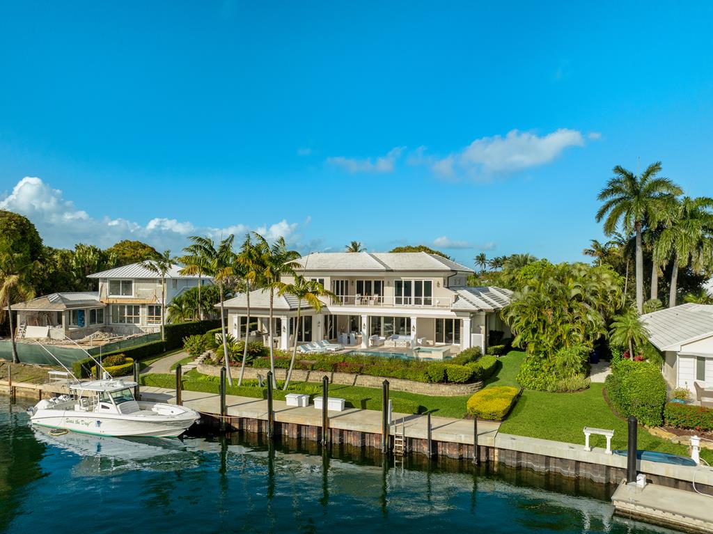 13 Angelfish Cay Drive