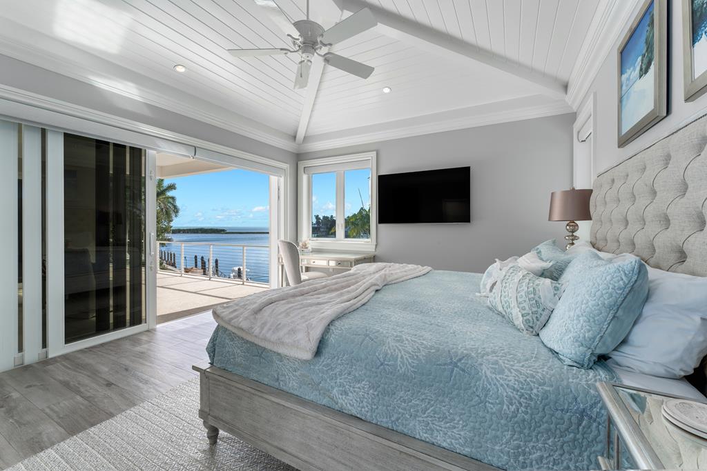 13 Angelfish Cay Drive