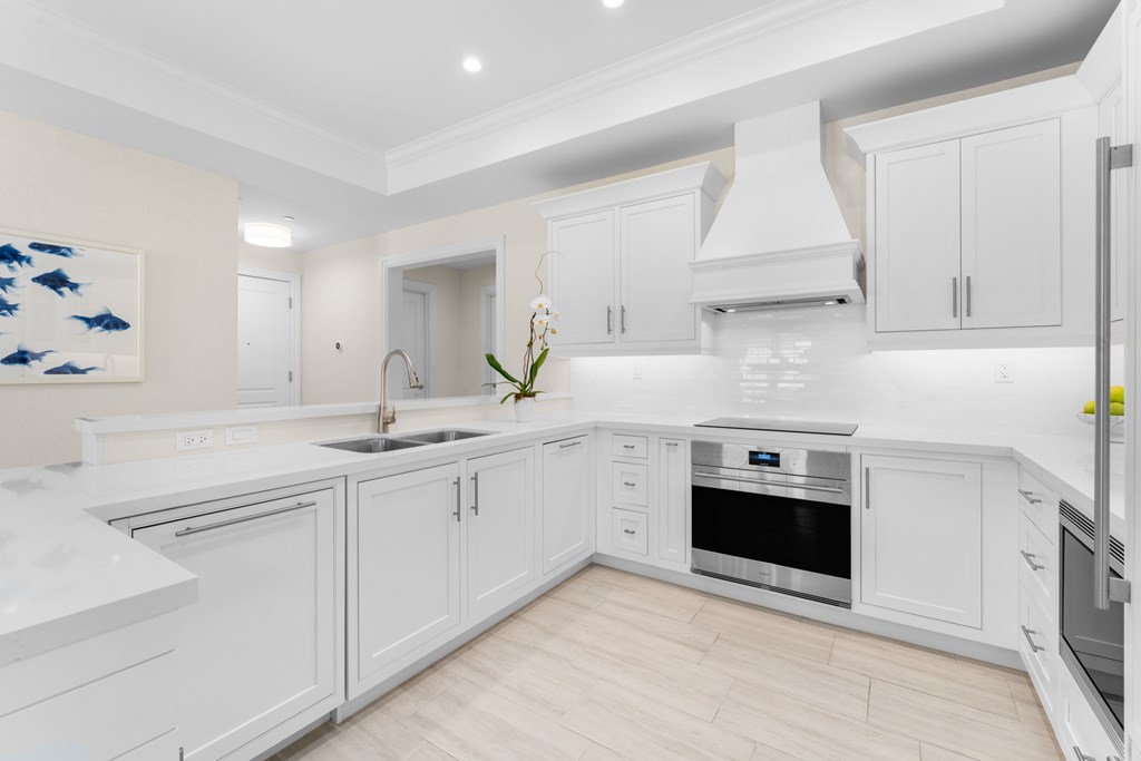 1 Residence Lane PH5