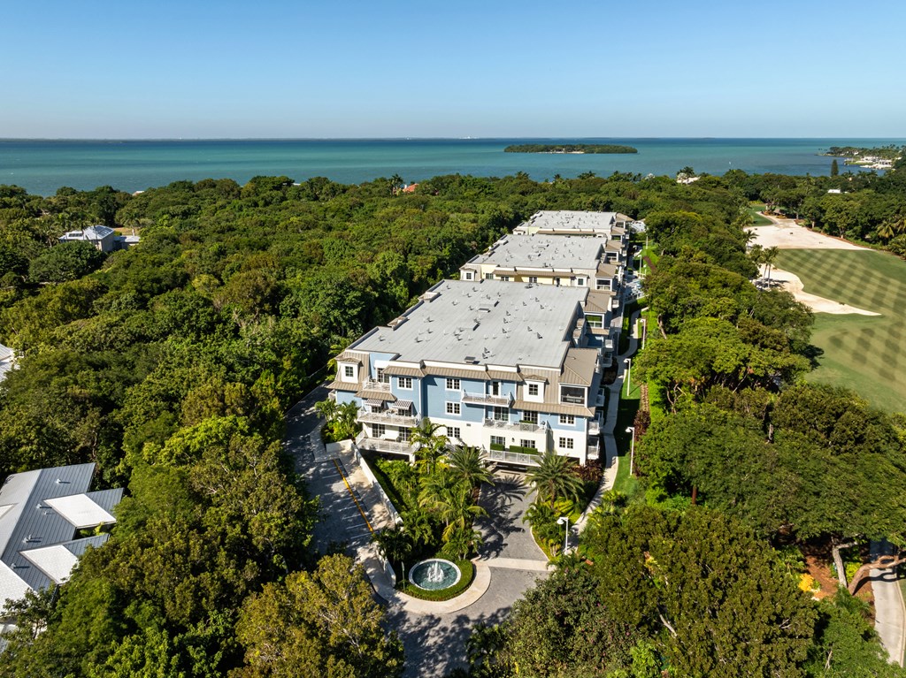 1 Residence Lane PH5