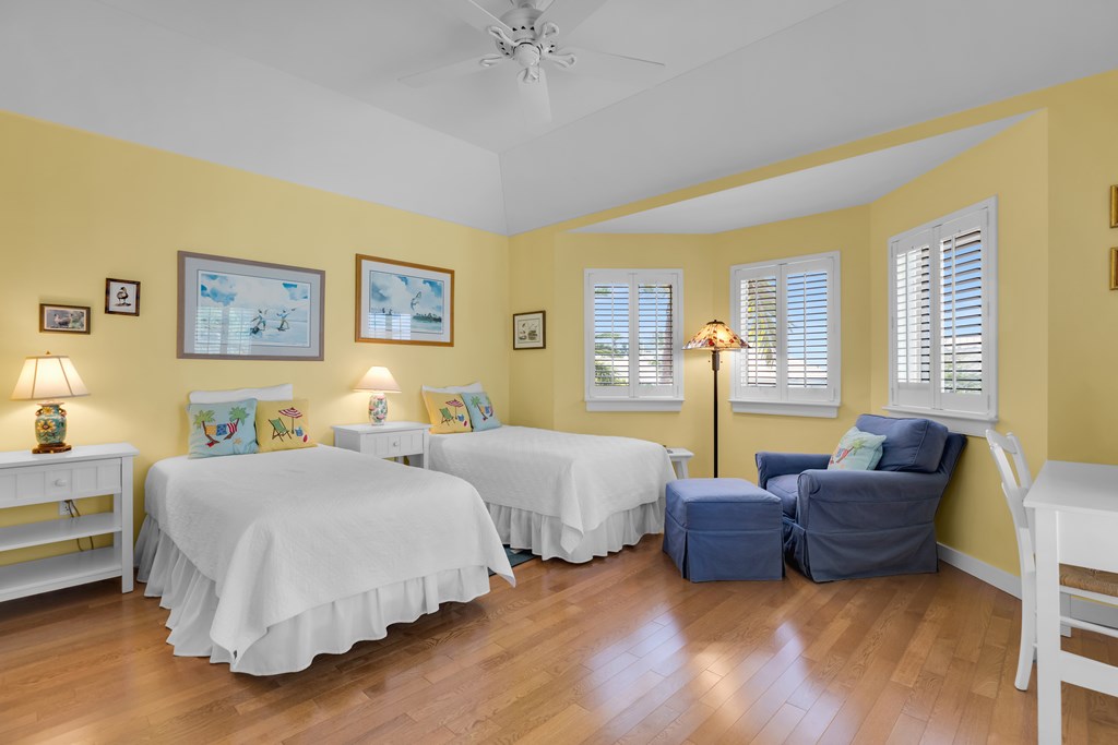 18 Marlin Lane # B Unit: #B