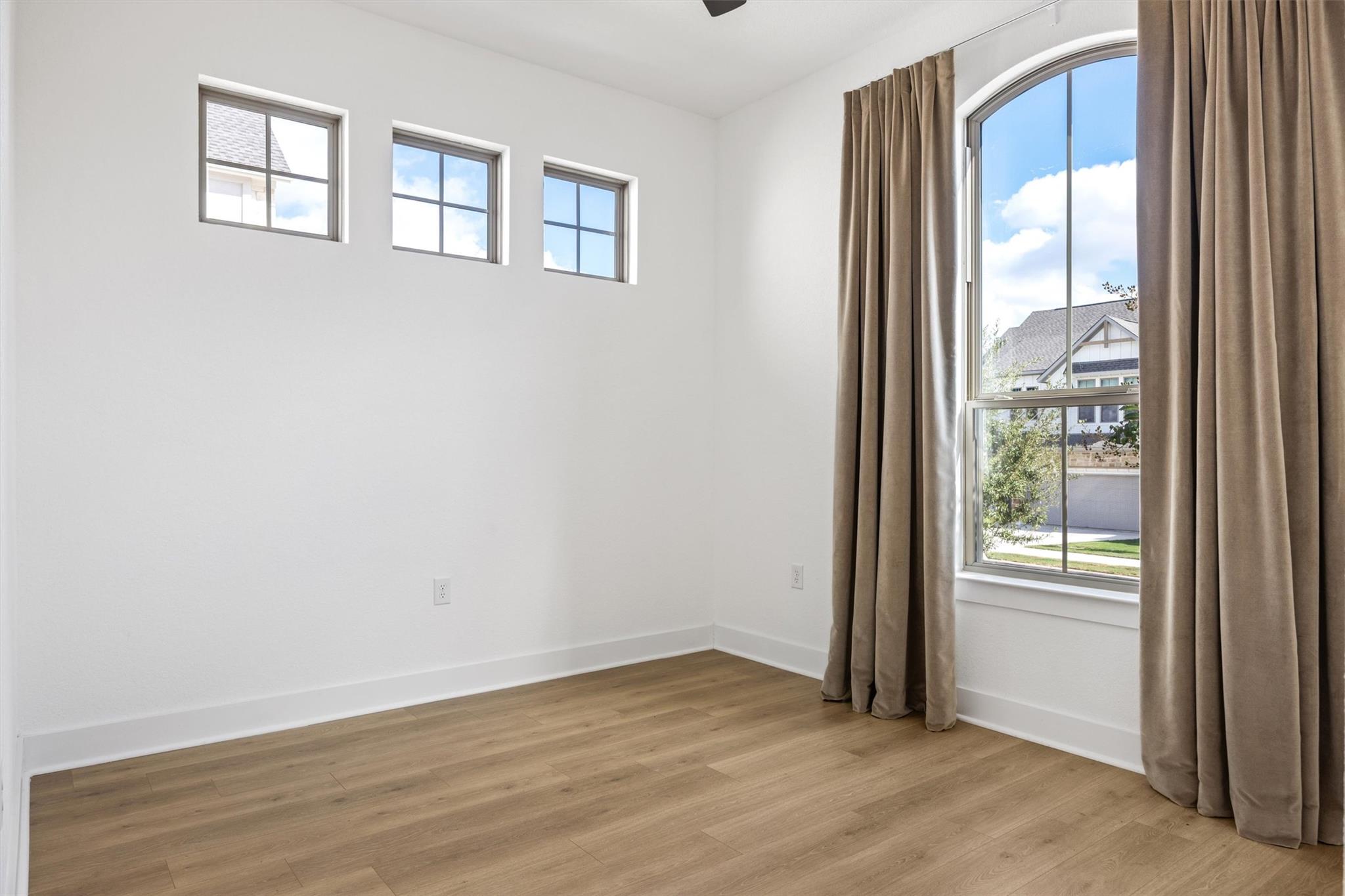 1122 Silver Dollar TRL, Georgetown