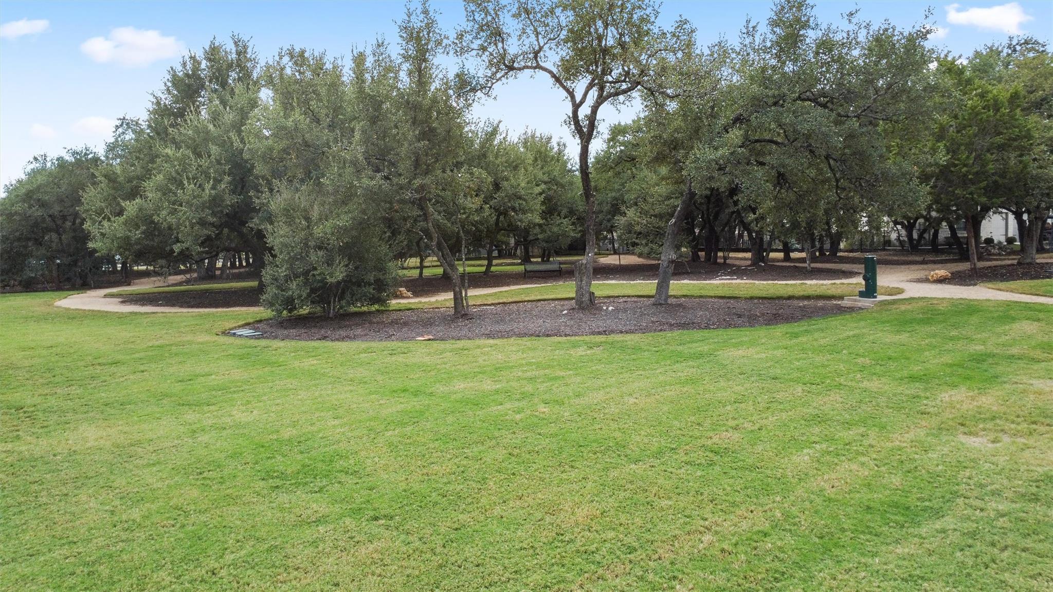 1122 Silver Dollar TRL