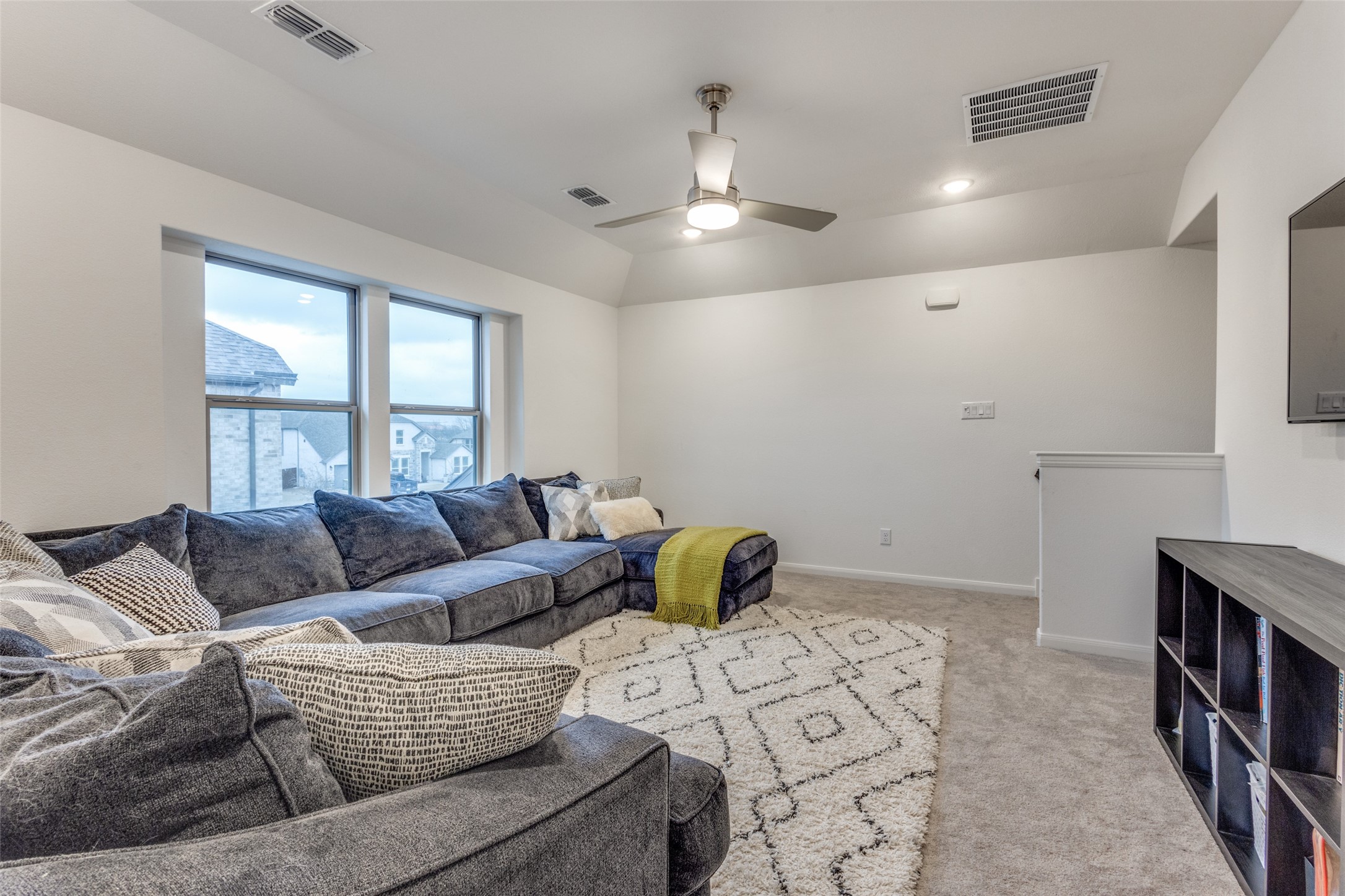 2245 Lantana Drive