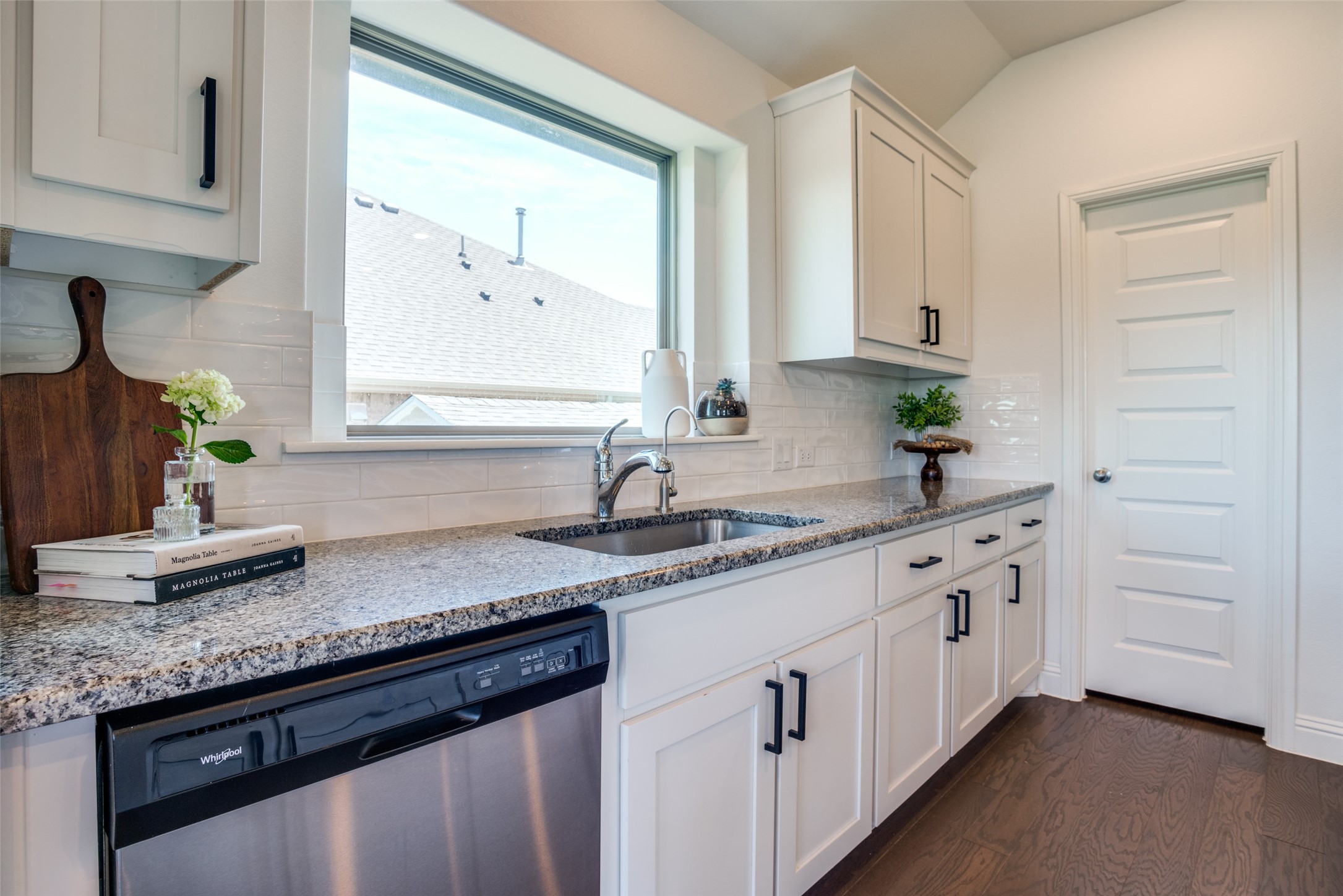 4011 Cloverleaf Trail