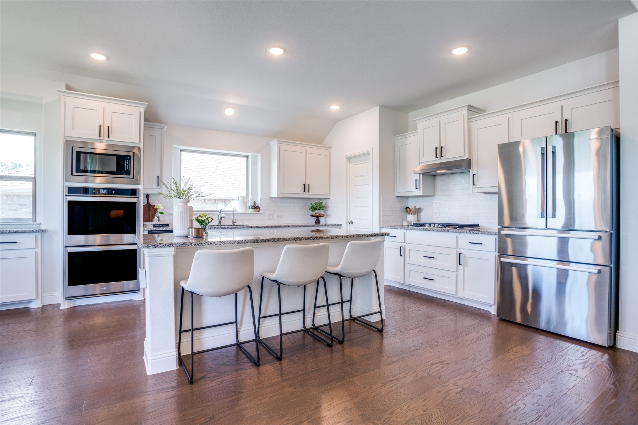 4011 Cloverleaf Trail