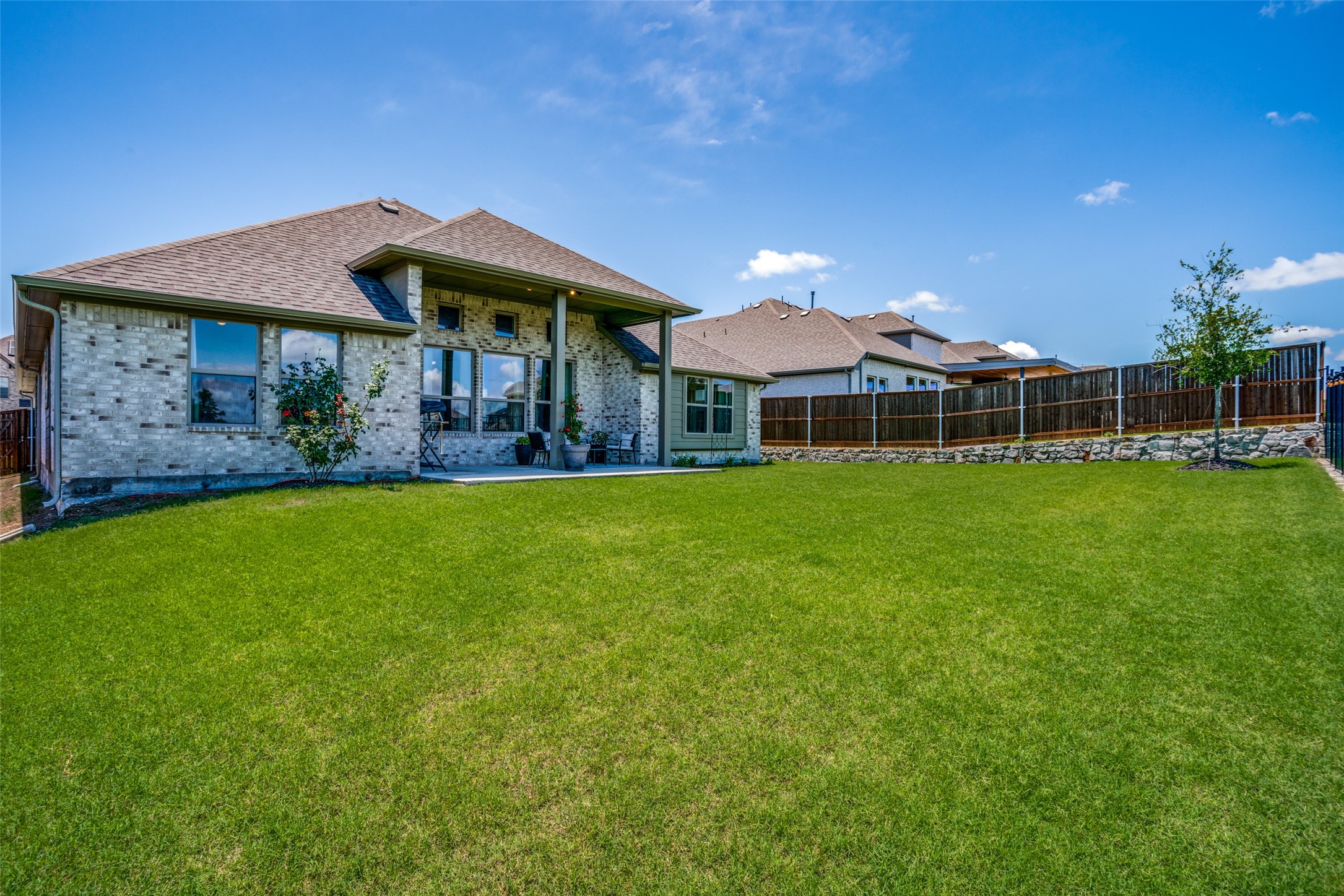 4011 Cloverleaf Trail